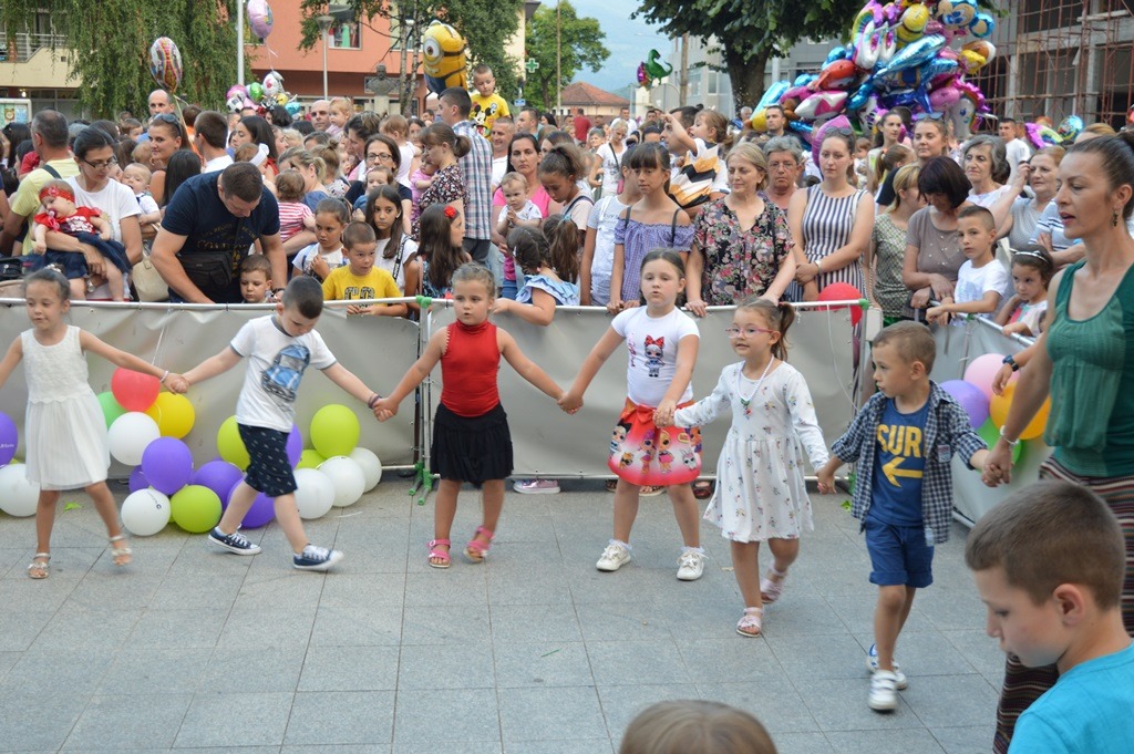 Djeca sa Kosova